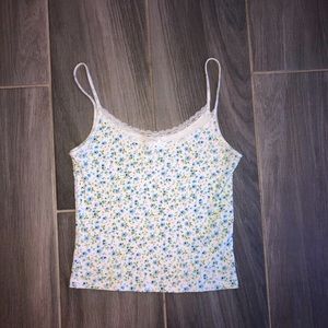 Brandy Melville skylar lace tank with bow